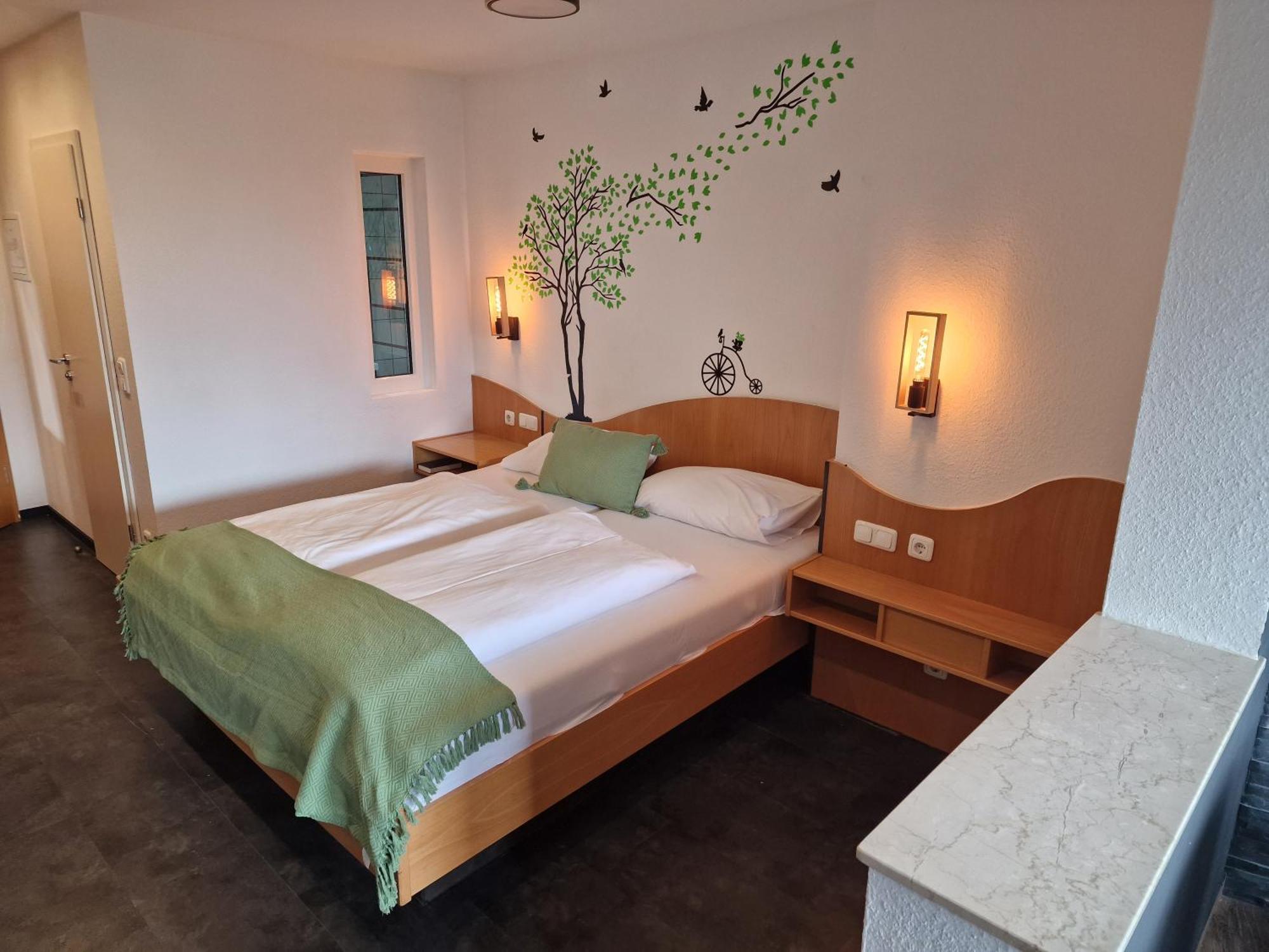 Hotel Kristall 3*